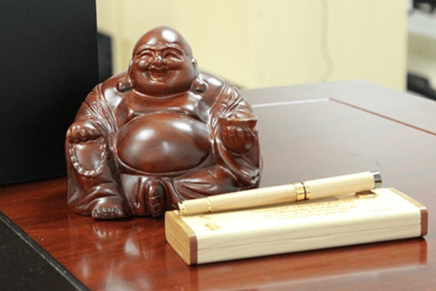Cách đặt tượng Phật trong nhà đúng cách để thu hút tài lộc, đón vận may cho gia chủ - Ảnh 1